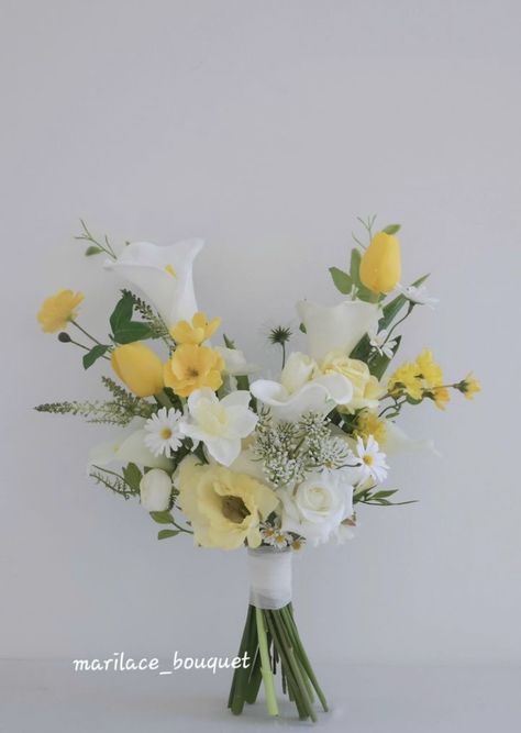 Iris Bouquet, White Bouquet, Flower Shop, Flowers Bouquet, Green, Flowers