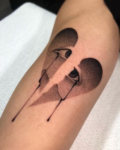 Pepper Shading Tattoo, Shading Tattoo, Art Tattoo Ideas, Europe Tour, Handpoke Tattoo, Desenho Tattoo, Tattoos Gallery, Tattoo Tattoo, Blackwork Tattoo