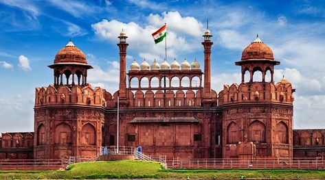 Tauseef khan, artist, history and art, old delhi, painting, red fort, taj mahal, mughal monuments, indian history, mughal history, express talk, indian express Monument In India, Delhi City, Destination Vacation, Red Fort, India Tour, Indian Architecture, Tourist Places, Famous Places, Historical Place