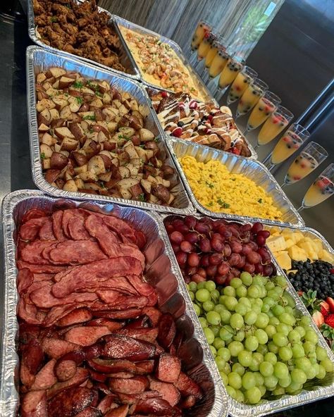 Rodeo Birthday Food, Breakfast Feast, Breakfast Brunch Party, Brunch Catering, 1st Rodeo, Batch Recipes, Birthday Snacks, Park Birthday, Food Buffet