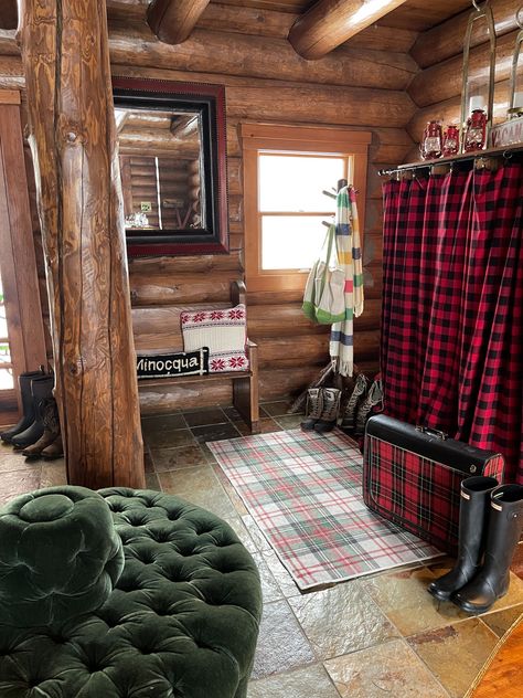 Cozy Cabin Full of Winter Warmth ~ White Arrows Home Christmas Cabin Bedroom, Cozy Cabin Living Room Blankets, Ski Cottage Winter Cabin, Cozy Winter Cabin Wallpaper, Cabin Interiors Cozy, Cozy Cabin Bedding & Blankets, Storing Christmas Decorations, Cabin Bedroom, Plaid Decor