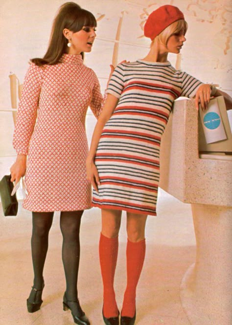 The Swinging Sixties — Fashions by Columbia-Minerva, 1968. Swinging Sixties Fashion, 60s Outfits, 60’s Fashion, Look 80s, Fall Fashion Skirts, 1960 Fashion, 60s 70s Fashion, 60s And 70s Fashion, Fashion 1960s