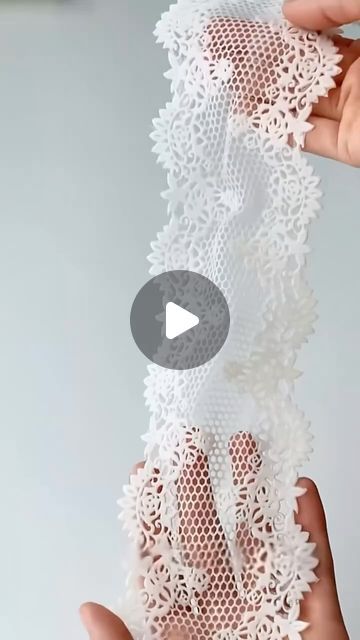 Decorating Wedding Cakes, Cake Set Up Ideas, Cake Lace Cakes, How To Make Lace, Fondant Lace Tutorial, Wedding Cake Decorating Ideas, Edible Lace Recipe With Gelatin, Edible Sugar Lace Recipe, Chocolate Lace Cake