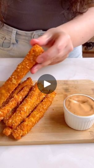 Chicken Sticks Recipes, Chicken Sticks, Frosty Recipe, Chicken On A Stick, Crab Stick, Meat Salad, Saran Wrap, Chicken Breast Seasoning, Chicken Strips