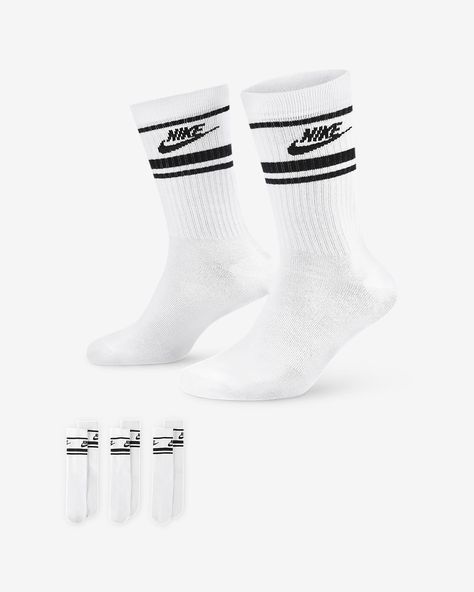 Nike Socks Aesthetic, Socks Aesthetic, Nike Socks, Nike Just Do It, Fashion Socks, Nike Sportswear, Christmas List, Just Do It, Crew Socks