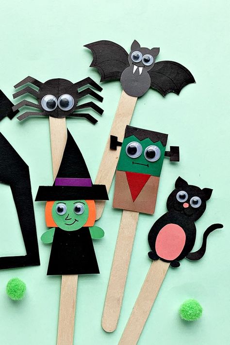 Puppets For Kids, Halloween Figures, Monster Halloween, Halloween Templates, Halloween Arts And Crafts, Puppet Crafts, Adornos Halloween, Easy Halloween Crafts, Halloween Crafts For Kids