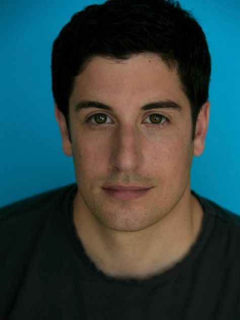 Jason Biggs as Larry Bloom  #OITNB #OITNBseason2   @OITNBNews @Orange is the New Black Jason Biggs, Freddie Prinze Jr, Piper Chapman, Freddie Prinze, Martin Lawrence, Music Composers, Orange Is The New Black, What Can I Say, Will Smith