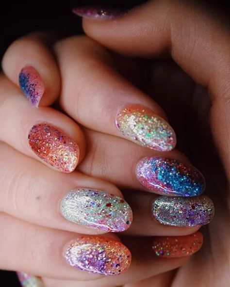 Festival Nails 2023: The Best Festival Nail Art Ideas For Your Glasto Mani Festival Nails Ideas, Festival Nail Art, Mani Nails, Western Nails, 2023 Nail, Tie Dye Nails, 4th Of July Nails, Coffin Press On Nails, Striped Nails