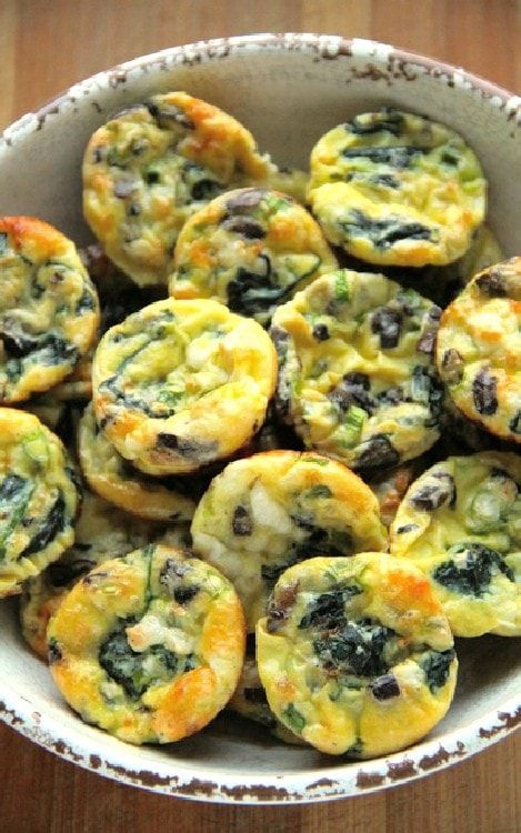 Eating with IBS Easy Fodmap Recipes, Mini Frittatas, Mini Frittata, Meal Prep On Fleek, Fodmap Diet Recipes, Healthy Appetizer Recipes, Vegetarian Appetizers, Low Fodmap Diet, Low Fodmap Recipes