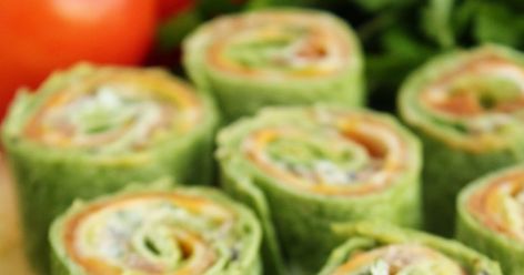 7-Layer Dip Tortilla Pinwheels Game Time Food, Baking With Blondie, Tortilla Pinwheels, Spinach Rolls, Turkey Club, Taco Mix, Pinwheel Appetizers, Pinwheel Recipes, Layer Dip