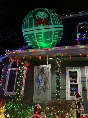 Highlands Ranch family brings Star Wars to life with holiday light display | outtherecolorado.com Ranch House Christmas Lights, Star Wars Nativity Scene, Star Wars Christmas Yard Decorations, Star Wars Outdoor Christmas Lights, Star Wars Christmas Lights, Star Wars Christmas Decorations, Starwars Christmas, Christmas Star Wars, Ranch Family