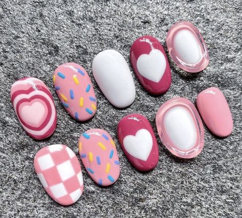 Rocker Nails, Almond Acrylic Nails Designs, Nail Art Designs For Beginners, Nail 2023, Easy Nail Art Designs, Kutek Disney, Fake Nails Designs, Korean Nail Art, Hello Nails