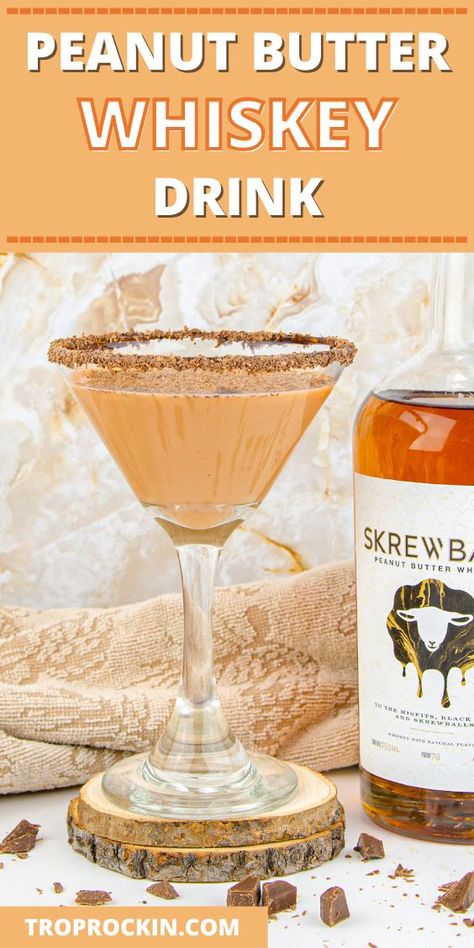 Peanut Butter Whiskey Cocktails, Whiskey Martini, Whiskey Drinks Recipes, Peanut Butter Whiskey, Whiskey Chocolate, Cocktail Recipes Whiskey, Creamy Cocktails, Whiskey Recipes, Chocolate Garnishes