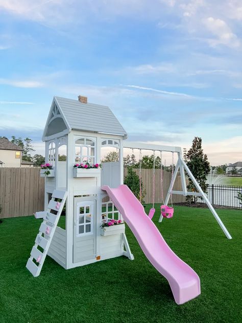 Playhouse Room Ideas, Pink Playhouse Makeover, Pink And White Playhouse, Pink Play House, Pink Outdoor Playhouse, Cool Playgrounds Backyard, Little Tykes Makeovers, Ikea Playhouse, Play Structure Makeover