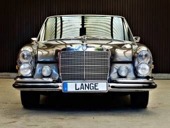 Mercedes-Benz 280 SE (1968) for Sale - Classic Trader Custom Mercedes, Mercedes 280, Mercedes Benz For Sale, Mercedes Benz S, Mercedes Benz 300, Classic Mercedes, Mercedes Benz Classic, Mercedes Benz Models, Benz S Class