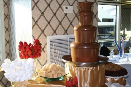 Chocolate Fountains are a fun and unique catering option here at Commodore Cruises & Events! Chocolate Fountain Recipe, Holiday Fondue, Chocolate Fountain Wedding, Chocolate Fountain Bar, Chocolate Fountain Recipes, Fountain Wedding, Chocolate Fondue Recipe, Fondue Night, Fondue Fountain