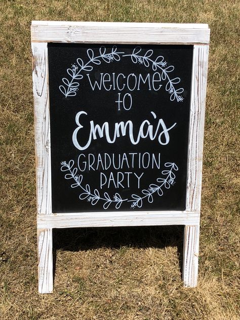 Graduation Chalkboard Sign, Grad Party Banner, Grad Party Theme, Grad Diy, Graduation Chalkboard, High School Graduation Party Decorations, College Grad Party, Boy Graduation, Graduation Open Houses