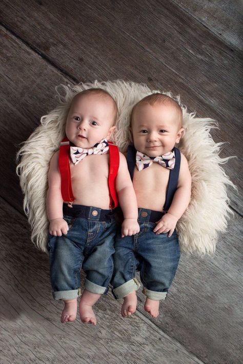 Twin Baby Photography, Twin Baby Photos, Twin Pictures, Baby Boy Newborn Pictures, Twin Baby Boys, Baby Pictures Newborn, Baby Bowtie, Baby Boy Cakes