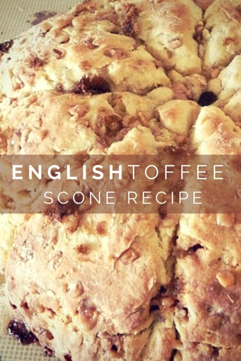 Toffee Scones, Sweet Scones Recipe, Breakfast Scones, Baking Scones, Scones Recipe Easy, English Toffee, Downton Abby, Gateaux Cake, Mary Berry