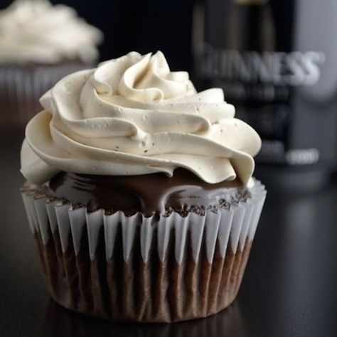 Irish Cupcakes, Irish Car Bomb Cupcakes, Guinness Cupcakes, Irish Car Bomb, Irish Car, Ganache Frosting, Car Bomb, Boozy Desserts, Torte Cupcake