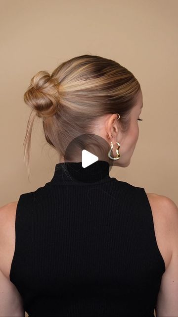 Alice Trewinnard on Instagram: "Rainy days hairstyles ☔️   #hairtutorial #hairstyles #rainyday" Hair Styles Rainy Day Weather, Raining Hairstyles Rainy Days, Hairstyles Rainy Days, Hairstyle For Rainy Day, Rainy Hairstyles, Rainy Day Hairstyles For Long, Rainy Day Hairstyles Medium, Windy Day Hairstyles, Hairstyles For Rainy Days