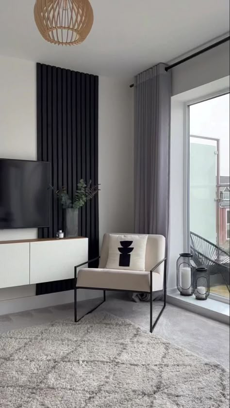 Tv On Panelling Wall, Slatwall Tv, Black Panelling Living Room, Slatwall Ideas Home, Panelling Behind Tv, Wood Paneled Walls Living Room, Slat Wall Tv, Modern Colonial Interior Design, Colonial Interior Design