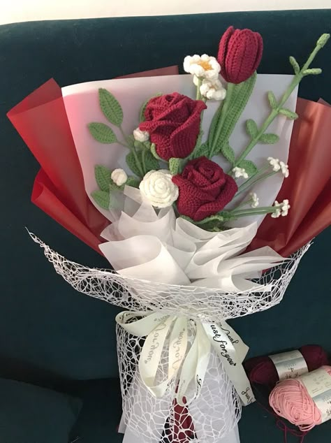 Red Rose Crochet Bouquet, Red Crochet Bouquet, Rose Flower Bouquet Gift, Red Rose Flower Bouquet, Gift Ig, Pipe Flower, Bucket Flower, Flower Bouquet Gift, Small Crochet Gifts