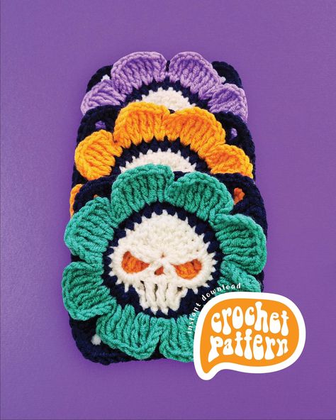 💀 With this design you'll get 2 granny squares that have the same size, so you can easily use them in the same project. One with a simple skull and the other with a skull flower.  When you purchase this digital pattern, you'll get an instant download of the PDF file of 4 pages that includes a diagram, as well as the written pattern.  Oh, and one more thing: because I know how frustrating it can be to get stuck on a pattern, I offer support to all my customers. So if you ever have any questions, Quirky Crochet Patterns Free, Crochet Flower Patterns Diagram, Granny Square Crafts, Granny Square Diagram, Witchy Granny Square, Bat Granny Square, Halloween Granny Square Pattern, Alien Granny Square, Crochet Cat Motif Pattern Free