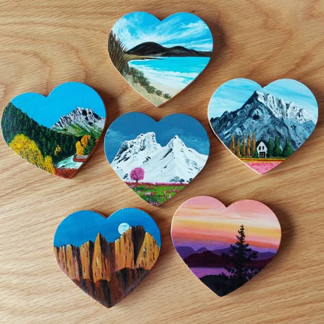 Set of wooden coasters featuring 6 different mountain landscapes. One of a kind, original art on wood. A great idea for a gift or as your home design element. The coasters and the box are painted with acrylic paints and covered with two coats of spray varnish. Size: 10 cm (about 4 inches) wide. Care tips: please, do not soak in water. Thank you for visiting my shop! Wood Slice Art Decor, Art Mini Toile, Valentines Watercolor, Circle Canvas, Sky Art Painting, Painted Wooden Boxes, Coaster Art, Mountain Landscapes, Wood Slice Art