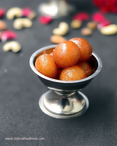 Gulab jamun using sugarless khoya Diwali Sweets Recipe, Gulab Jamun Recipe, Popular Desserts Recipes, Jamun Recipe, North Indian Recipes, Most Popular Desserts, Diwali Sweets, Indian Dessert, Gulab Jamun