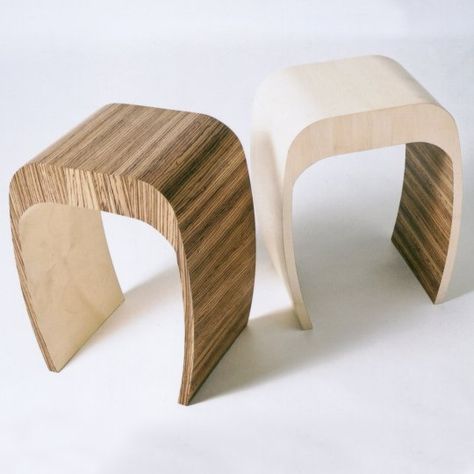 Curvy Table, Central Table, Carpentry Services, Cnc Ideas, Furniture Cabinet, Bamboo Crafts, Table Chairs, Creative Stuff, Bistro Chairs