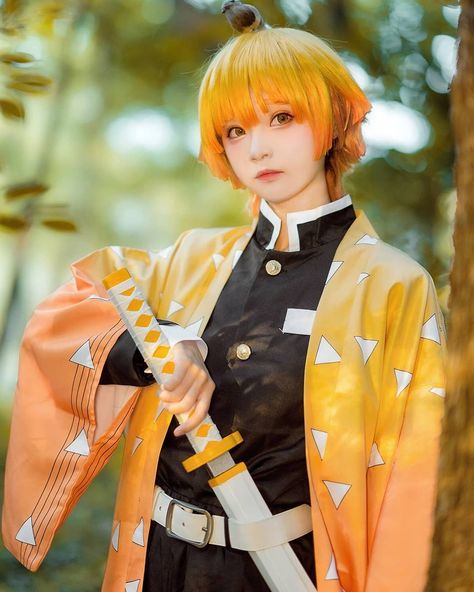 Cosplay art 💛💫 Credits Seeu Cosplay, Easy Anime Cosplay, Cute Anime Cosplay, Easy Cosplay Ideas, Easy Cosplay, Cosplay Boy, Anime Cosplay Costumes, Cosplay Characters, Fantasias Halloween