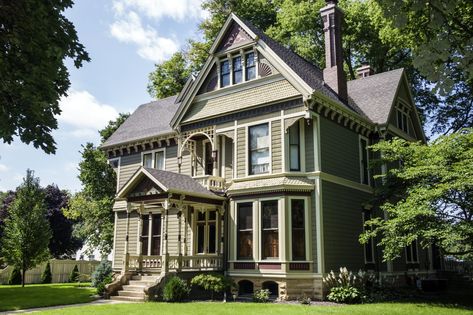 Bright Paint Colors, Victorian Style House, Victorian Beauty, Victorian Style Homes, Modern Flooring, Professional Skills, Modern Properties, Victorian Cottage, Wooden Staircases