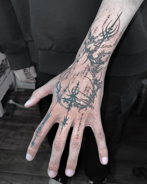 Two hand tattoos for @egotrrippin made in @gafa_tatu in Warsaw in two sessions:) Thinking of visiting Copenhagen this autumn, is there anyone who wants a tatt?:) pls let me know!! WARSAW based PARIS 24.08-31.08 #tat #tattoo #tattooed #tattooist #tattooart #tatuagem #paristattoo #copenhagentattoo #tattooartist #warsawtattoo #europetattoo #handtattoo #cybersigilism #cybersigilismtattoo #tt #ttt #fingertattoo Two Hands Tattoo, Hard Tattoos, Paris Tattoo, Sharpie Tattoos, Sick Tattoo, Hand Tattoos For Guys, Aesthetic Tattoo, Black Ink Tattoos, Elegant Tattoos