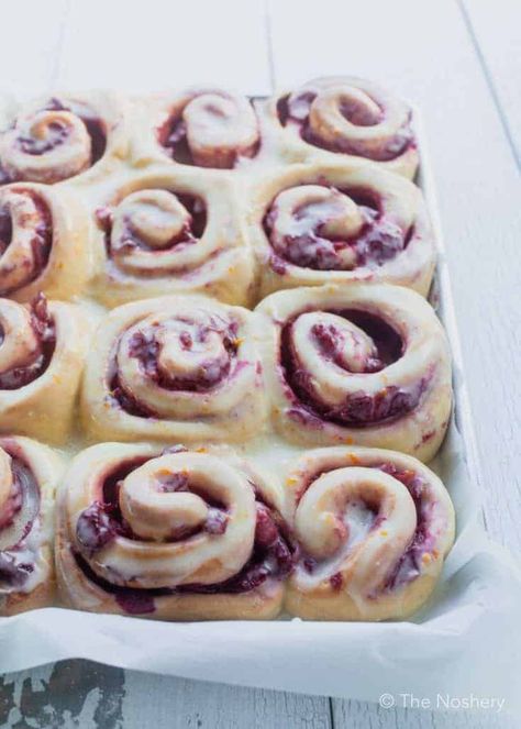 Cranberry Sweet Bread Rolls with Orange Icing | The Noshery Orange Sweet Rolls, Cranberry Cinnamon, Sweet Bread Rolls, Orange Icing, Sweet Roll Recipe, Orange Cranberry, Cranberry Bread, Sweet Rolls, Cranberry Recipes