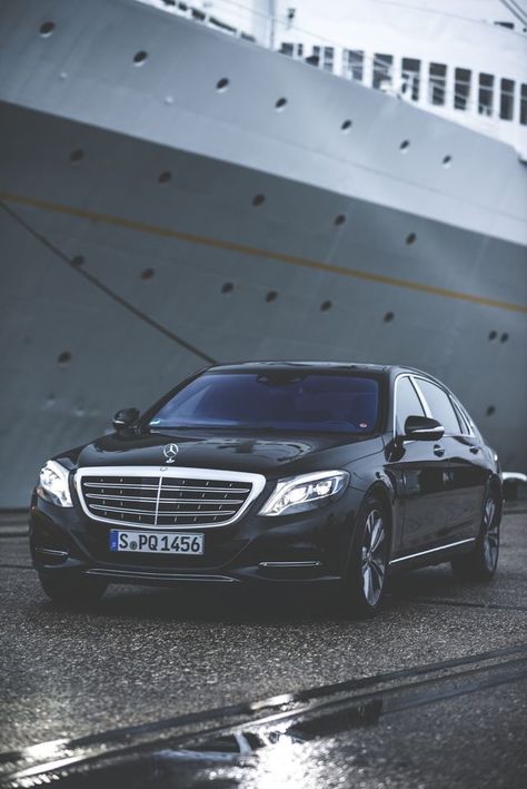 Mercedes Benz S klasse  W222 Benz S500, Mercedes Benz Maybach, Mercedes Benz C63, Luxury Car Brands, Mercedes Maybach, Mercedes Car, Benz S Class, Mercedes Benz Cars, Benz Car