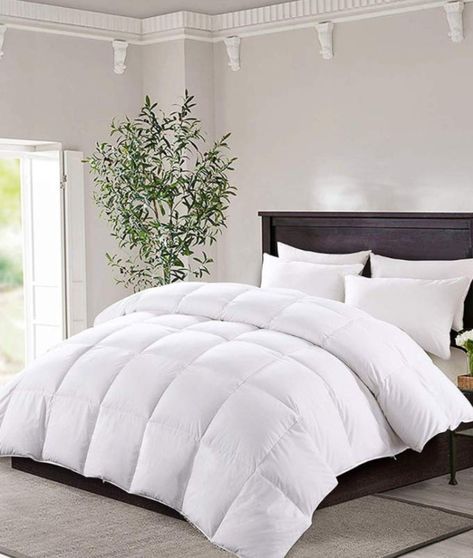 Down Duvet, Spring Bedroom, Down Comforters, Winter Bedding, Cute Bedroom Ideas, White Goose, White Duvet, Soft Comforter, Down Comforter