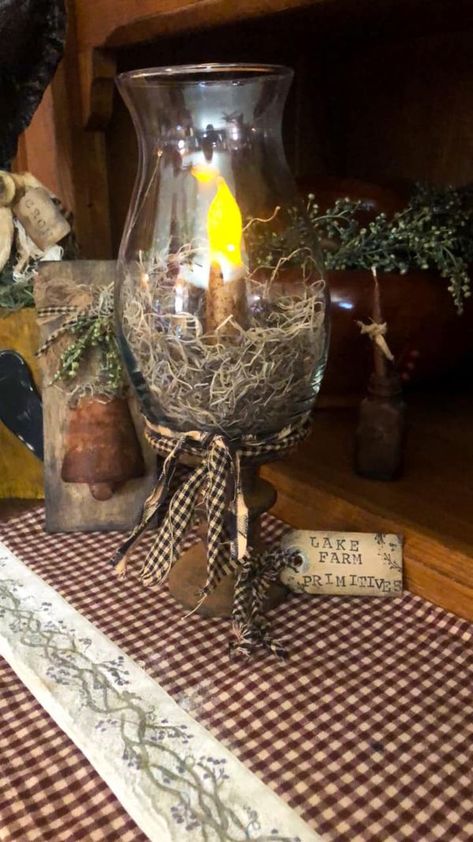 Lake Farm Primitives Primitive Lamp, Primitive Crafts Diy, Diy Primitive Decor, Primitive Country Crafts, Primitive Candle Holders, Primitive Lamps, Rustic Primitive Decor, Primitive Candles, Boutique Ideas