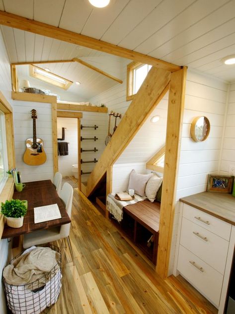 Tiny Luxury, Tiny House Big Living, Tiny House Company, Tiny House Interior Design, Tiny House Nation, Tiny House Loft, Tiny House Trailer, Best Tiny House, Tiny House Inspiration