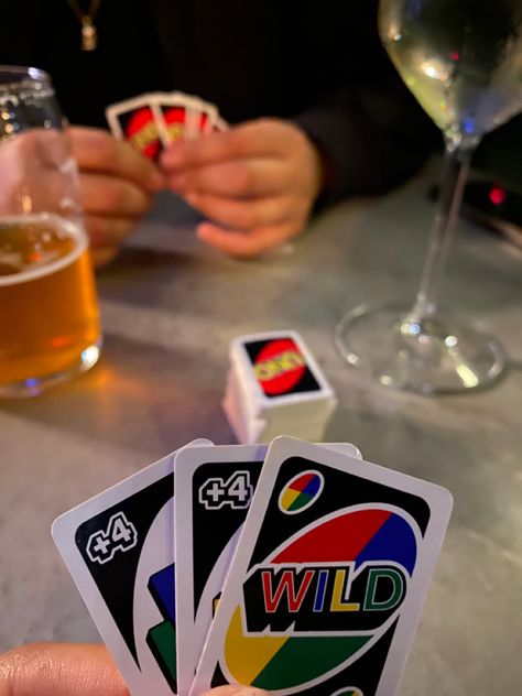 Mini uno Uno Game Night Aesthetic, Uno Game Aesthetic, Girls Game Night Aesthetic, Board Game Date Night Aesthetic, Friends Game Night Aesthetic, Independent Woman, Dinner Prep, Girl Dinner, Independent Women