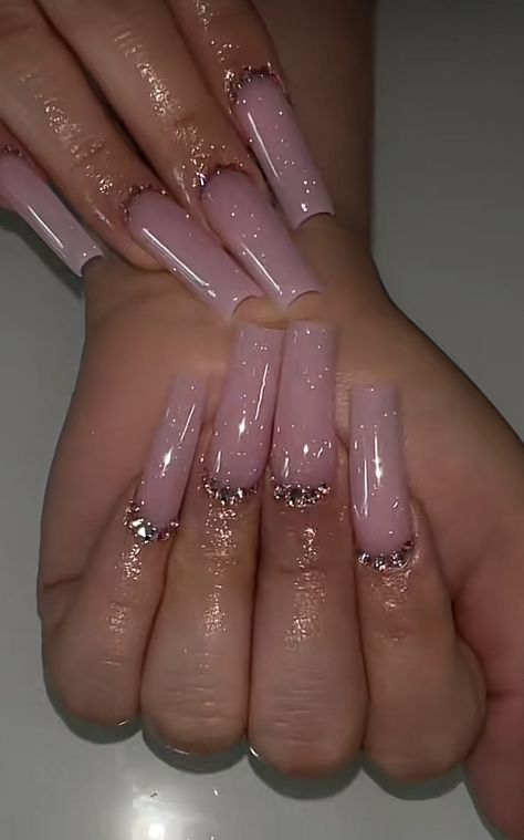 Quince Nails Pink And Gold, Quince Nails, Rose Gold Nails Design, Rose Gold Nails, Long Acrylic, Birthday Nails, Long Acrylic Nails, Gold Nails, Cute Acrylic Nails