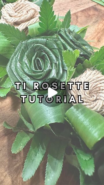 Graduations Lei, Flower Lei Diy, Ti Leaf Lei, Lei Tutorial, Grad Leis, Graduation Leis Diy Ribbons, Money Lei Diy, Lei Ideas, Ribbon Weaving