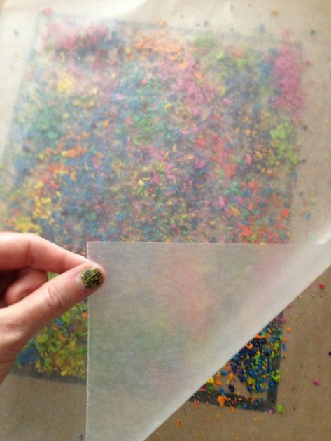 Wax Paper Crafts, Wax Crayon Art, Crayon Activities, Stained Glass Window Art, Crayon Art Diy, Craft For Adults, Crayon Crafts, Gelli Plate Printing, Glass Window Art