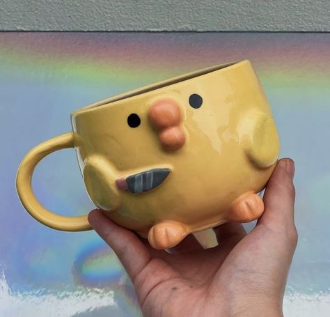 Clay Bowl Cute, Cute Mugs Ceramics, Clay Mugs Diy, Clay Cup Ideas, Clay Mug Ideas, Ceramic Mugs Handmade, Mug Cups, Novelty Cups, Tanah Liat