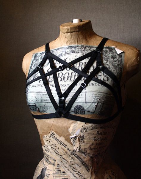 Blackcraft will surely put a spell on you. This open cup harness cage bra is fully adjustable with a series of slides for the perfect fit. Made Soft Bras, Elastic Harness, Bra Harness, Aerial Costume, Goth Lingerie, Open Cup Bras, Quirky Style, Goth Women, Female Anatomy