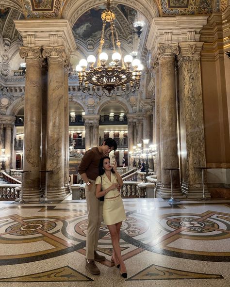 Opera date 💕 #parís #parisianstyle #parisianvibes #parisianchic #parisianlifestyle Paris Opera, Things to do in Paris Opera Date, Dates Aesthetic, Manifesting Future, Things To Do In Paris, Parisian Lifestyle, Parisian Vibes, Wishing Well, Parisian Chic, Parisian Style