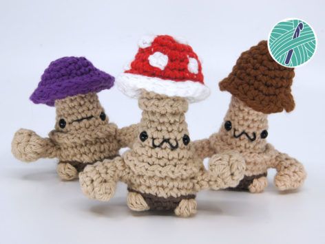 Crocheted Mushroom, Club Crochet, Hanging Bat, Ghost Pokemon, Cat Amigurumi, Bobble Stitch, Yarn Sizes, Crochet Kit, Crochet Hook Sizes