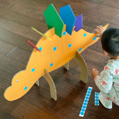 Cardboard Boxes Kids, Crafts Ideas For Kids, Cardboard Crafts Kids, Animal Activities For Kids, Arts And Crafts Ideas, Learning Chinese, Chinese Learning, Cardboard Box Crafts, Dinosaur Crafts