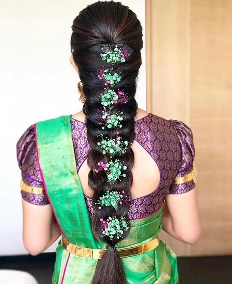 South Indian Hairstyle, Messy Braided Hairstyles, South Indian Wedding Hairstyles, Reception Hairstyles, Indian Braids, Bridal Hair Decorations, Bridal Hairstyle Indian Wedding, Hair Style On Saree, Engagement Hairstyles