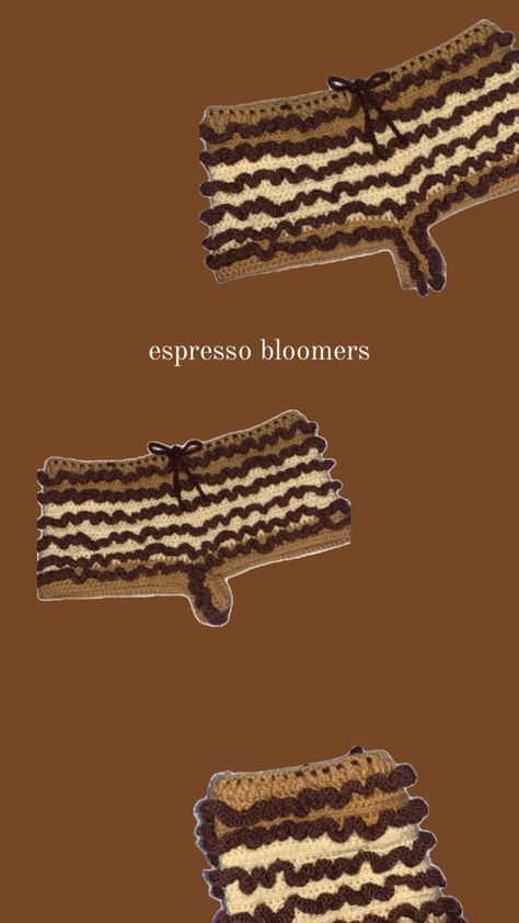 crochet bloomers #crochetbloomers #crochetshorts #espresso #crochique #corchet Crochet Bloomers, Crochet Shorts Pattern, Crochet Ruffle, Crochet Shorts, Ruffle Shorts, Patterned Shorts, Ruffles, Espresso, Crochet